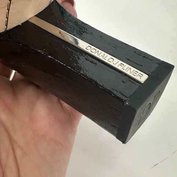 Donald Pliner Katya Block Heels Black Open Toe Slingback Sandel 8.5 Straps - Picture 8 of 11